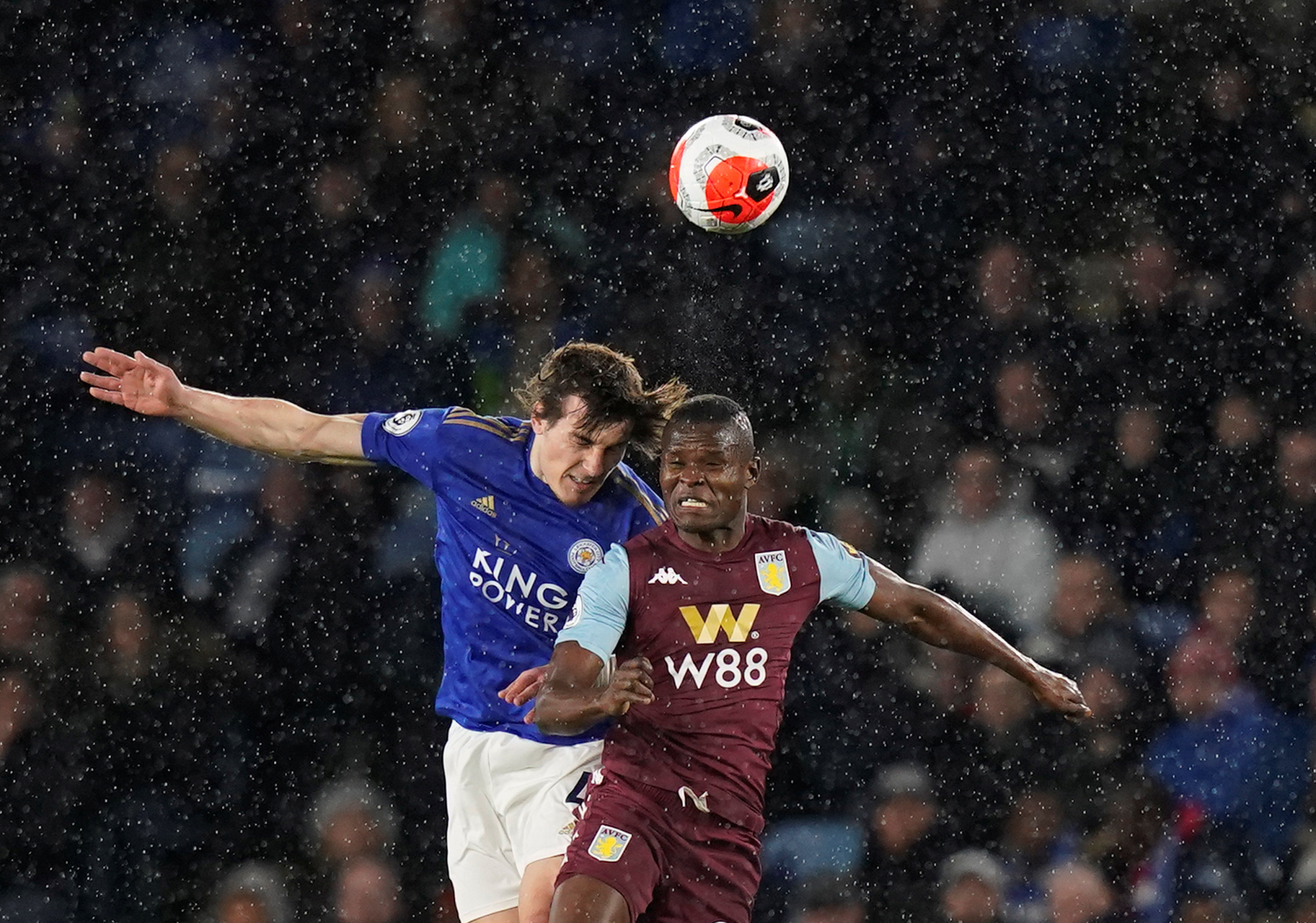 引发了球迷 引发了球迷